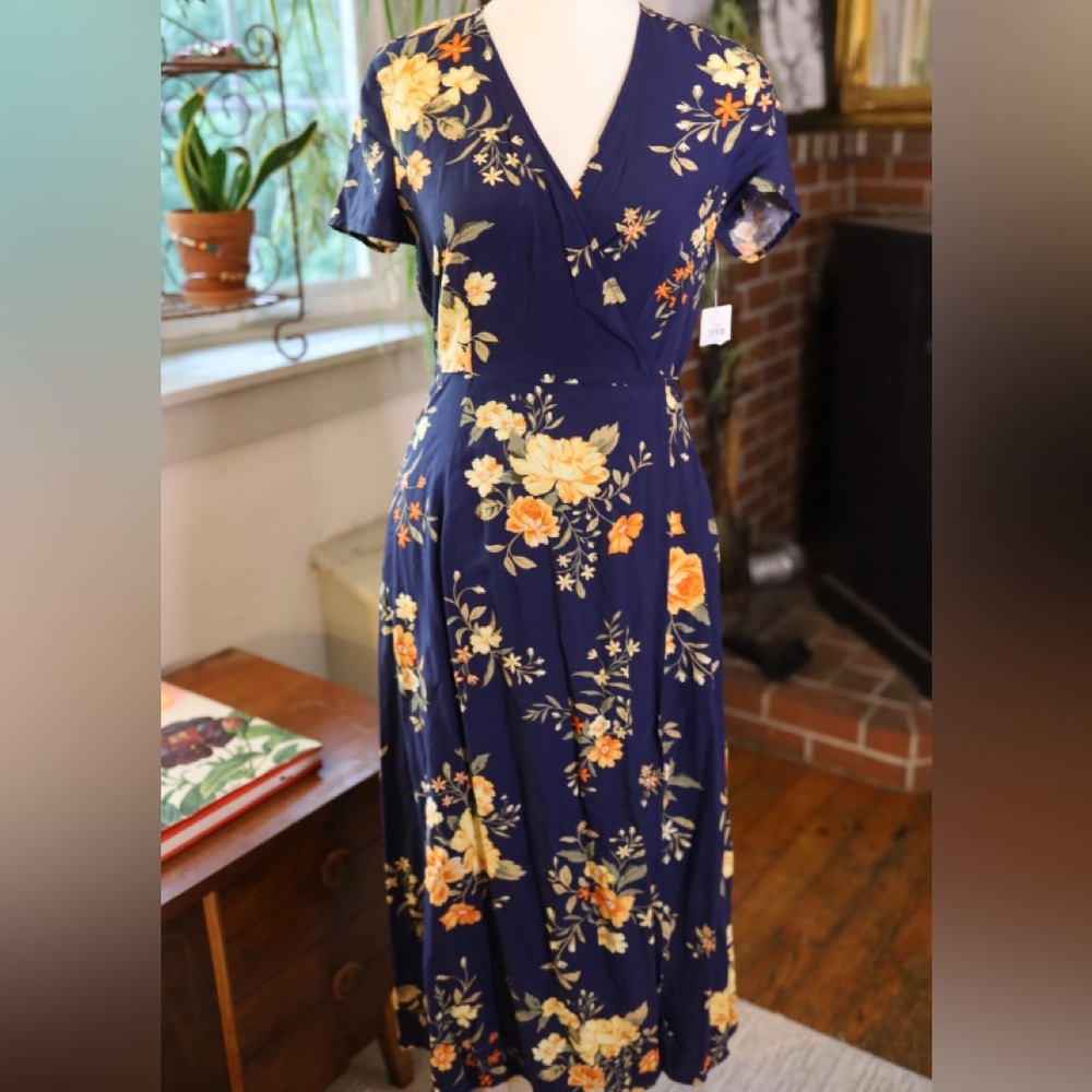 Old Navy Navy Blue Floral Maxi Dress